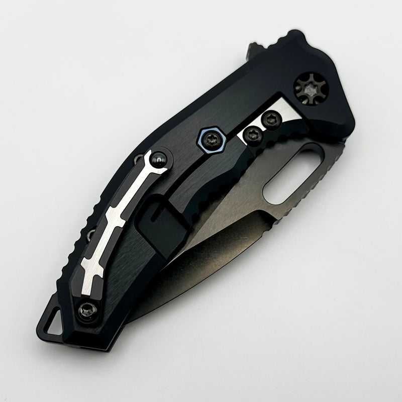 Heretic Knives Custom Medusa Manual Prototype V3 Black Aluminum Hefted Frame Lock w/ Stingray Inlays & DLC MagnaCut