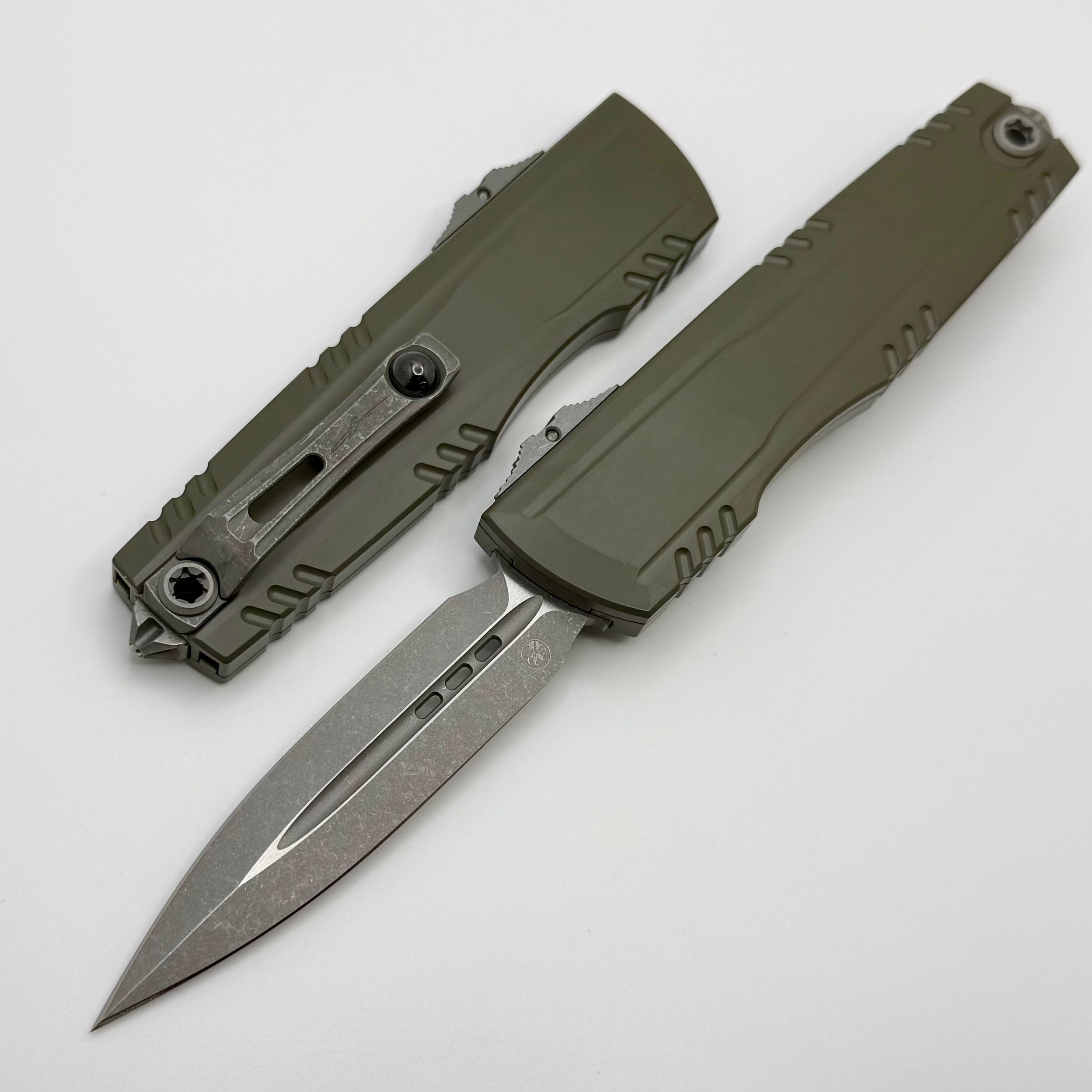 Microtech Luminary Moss Green Cerakote w/ Apocalyptic M390MK D/E Signa
