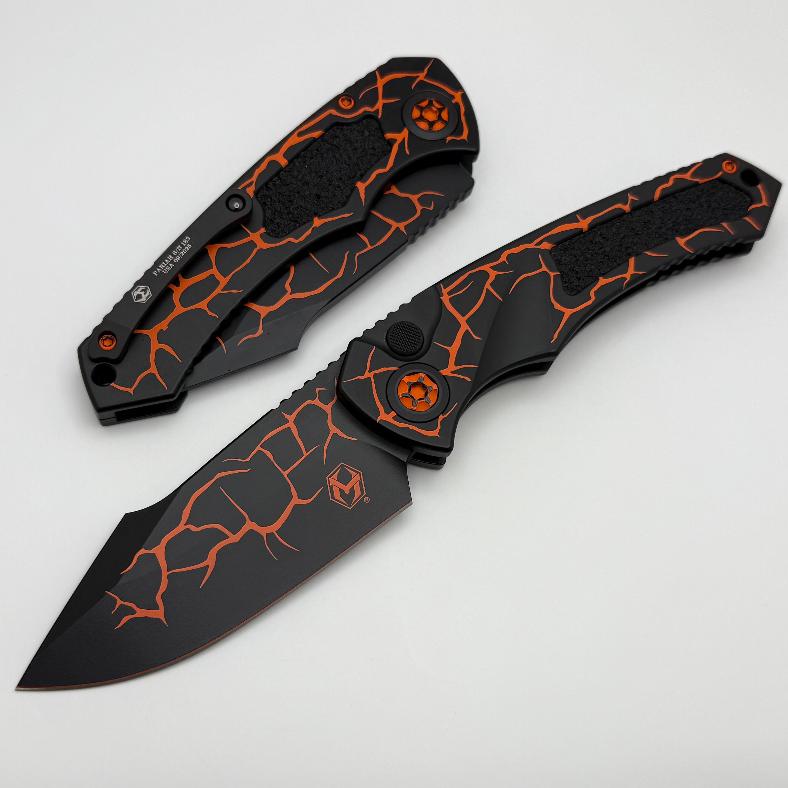 Heretic Knives Pariah Auto Orange Magma MagnaCut H048-MAG-OR