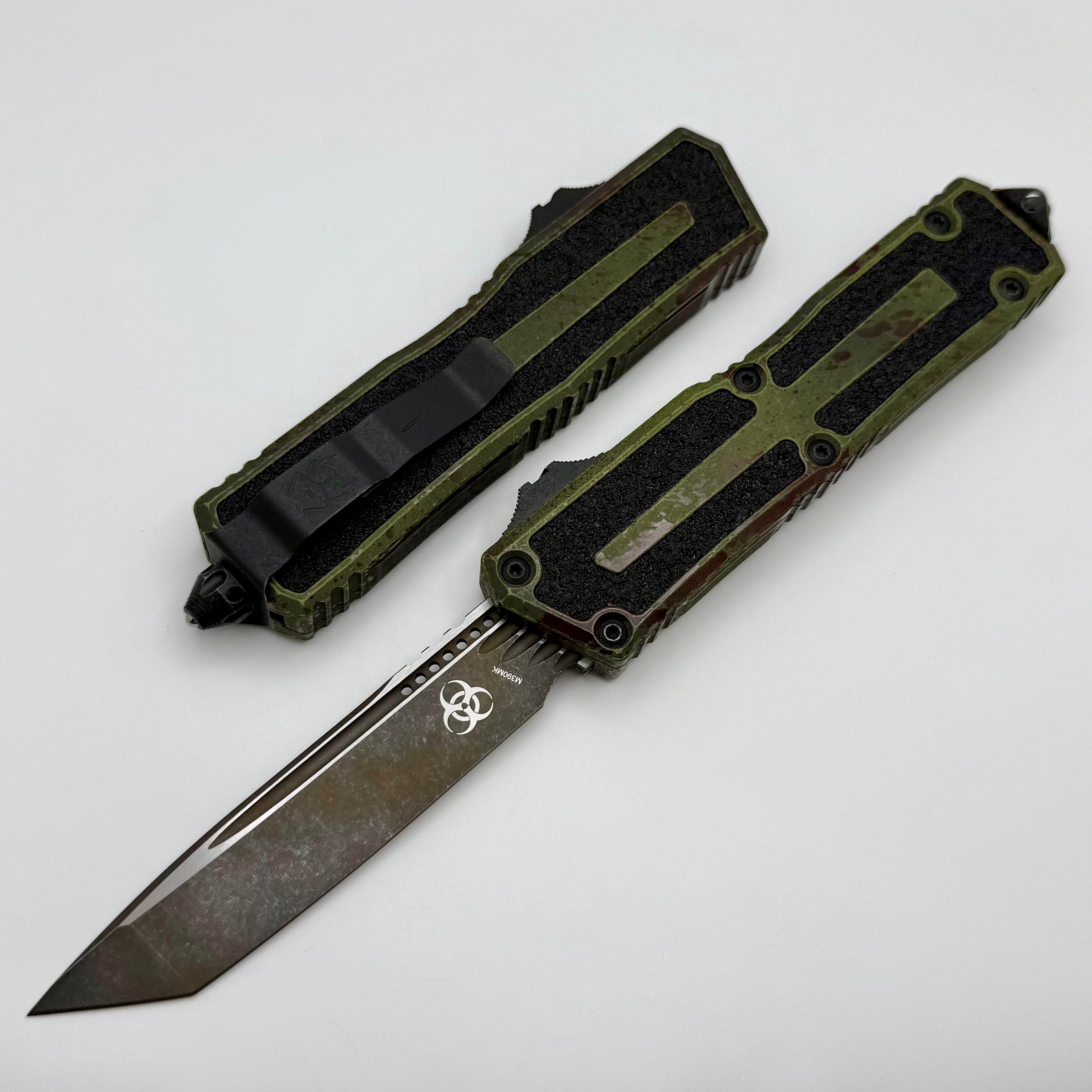 Microtech Scarab 2 Gen 3 Outbreak Tanto Signature Series 1279-1OBS