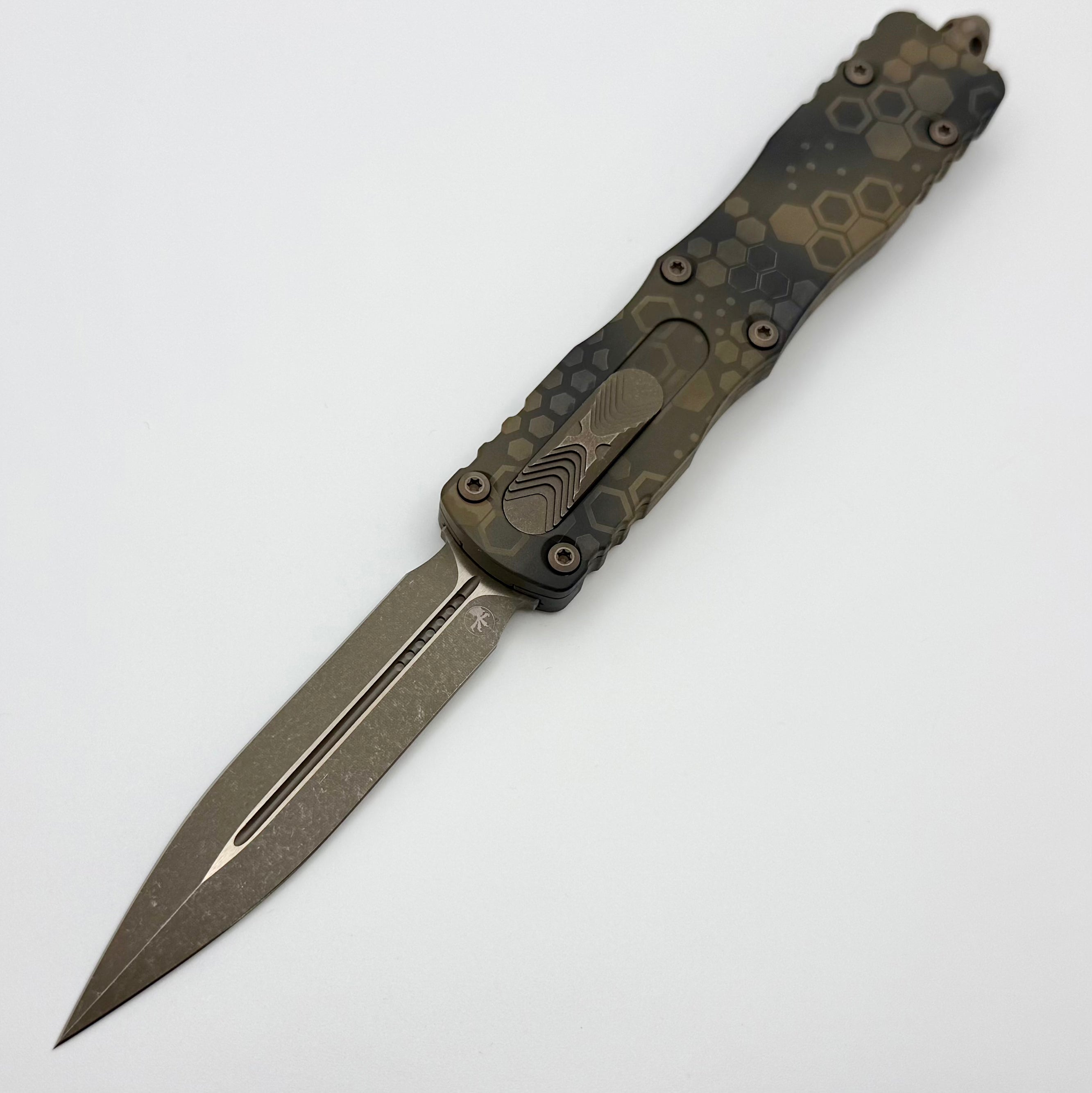 ポリフォニックディスコード Microtech Dirac Delta D/E Bronze Apocalyptic Badlands Hex Camo Signatu