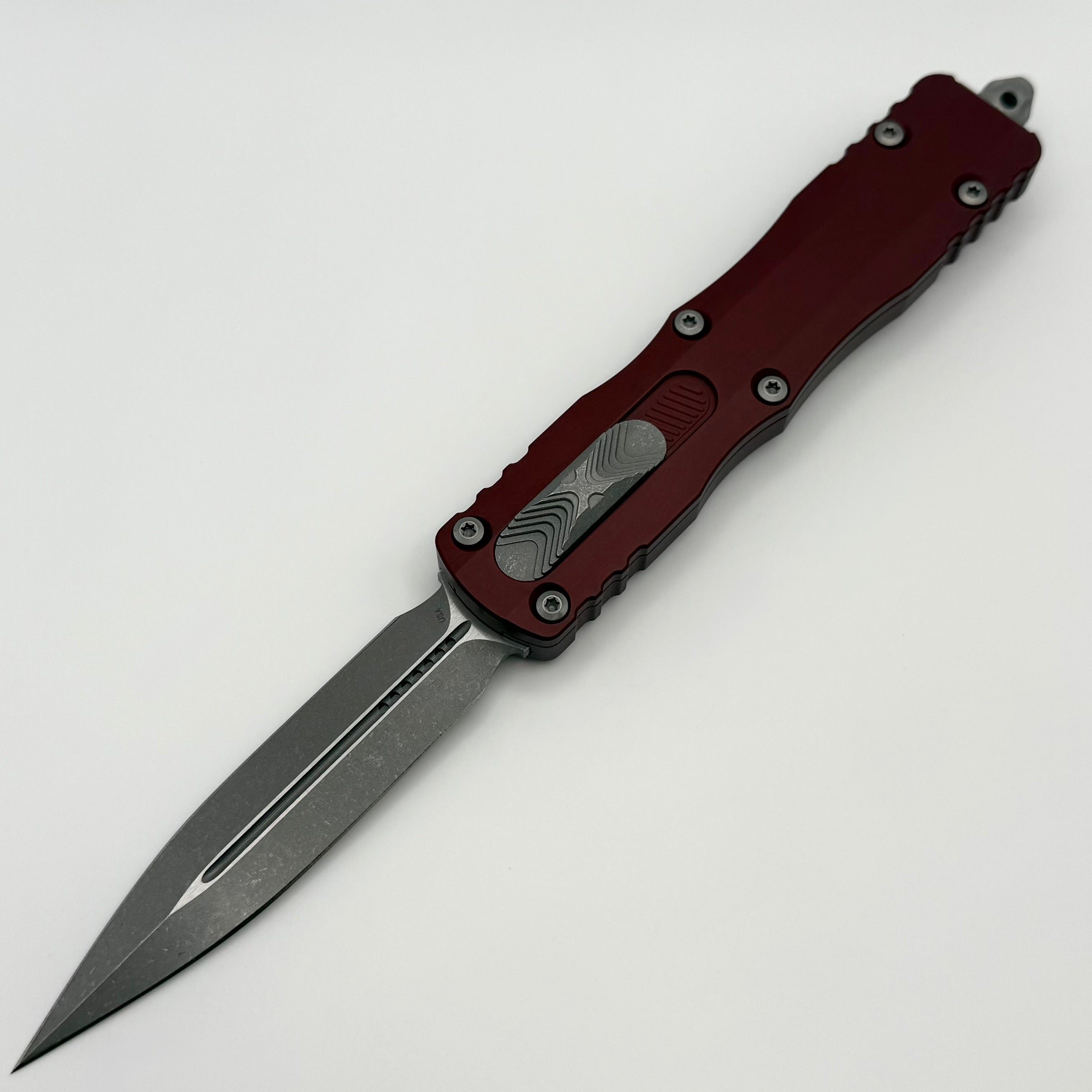 Microtech Dirac Delta D/E Apocalyptic w/ Merlot Handle 227-10APMR