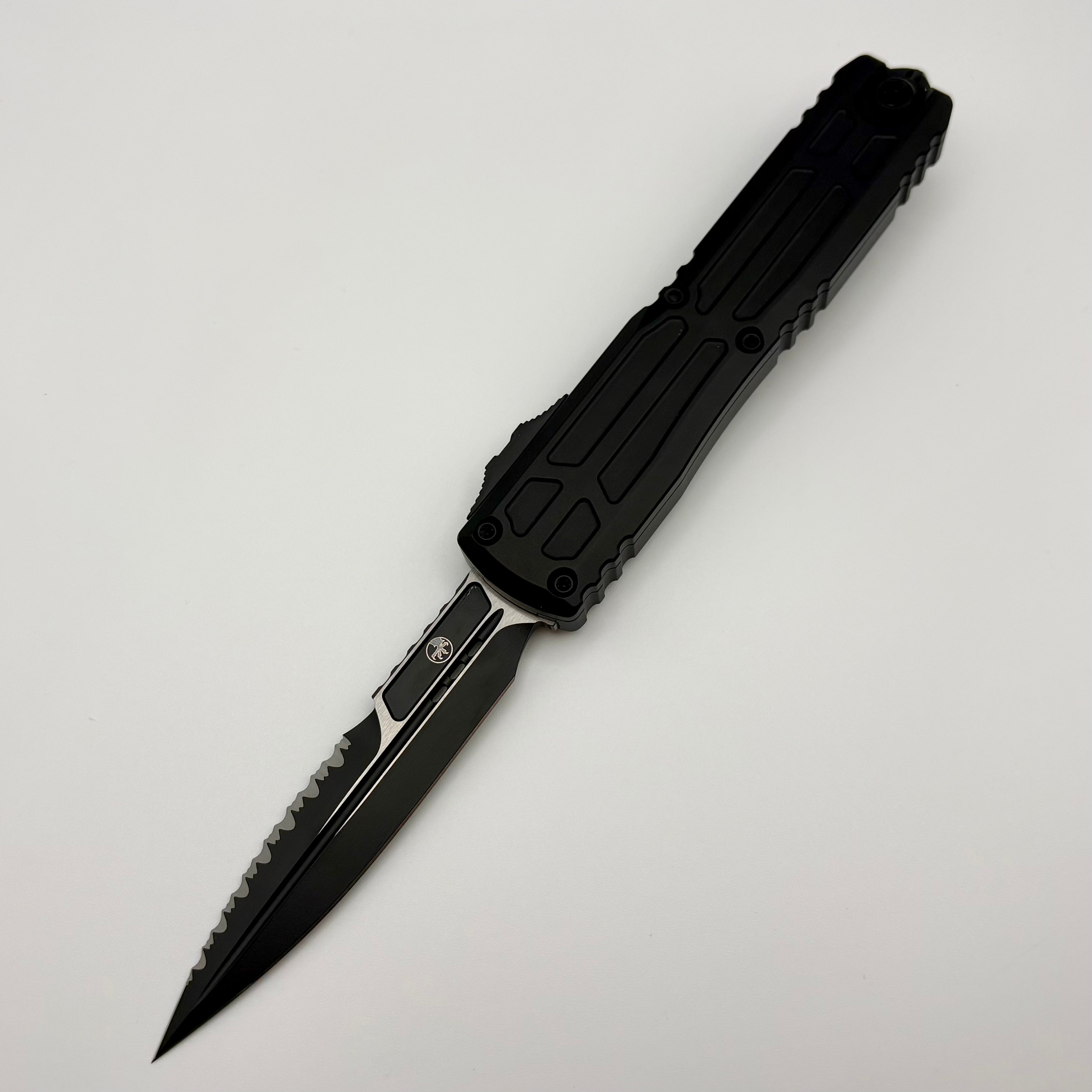 PRE-OWNED Microtech Ultratech EX - ZBP Bayonet Tactical Full Serrated