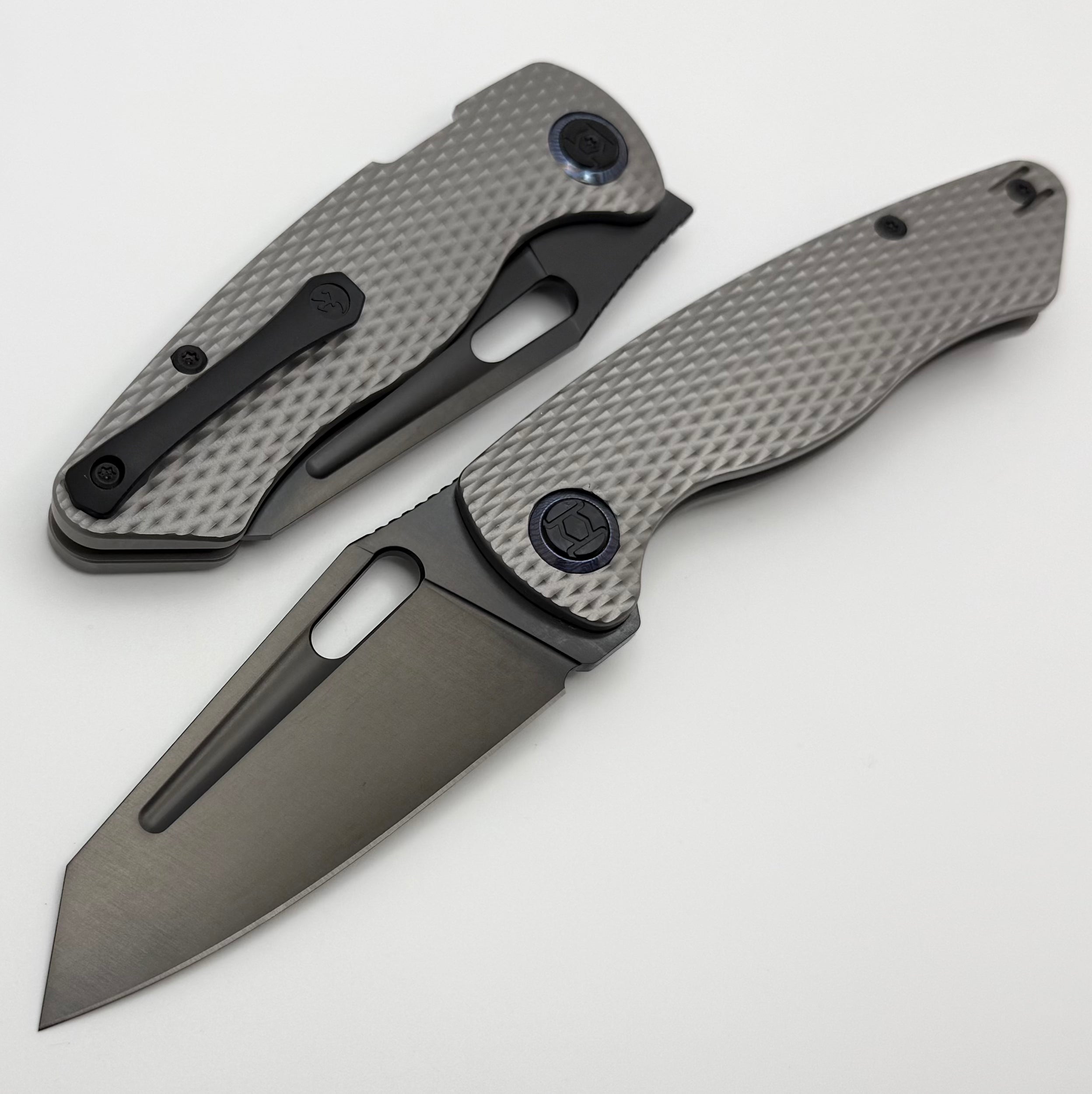 Kunwu Verta Geronimo Diamond Texture Titanium Handle w/ DLC Vanax B718