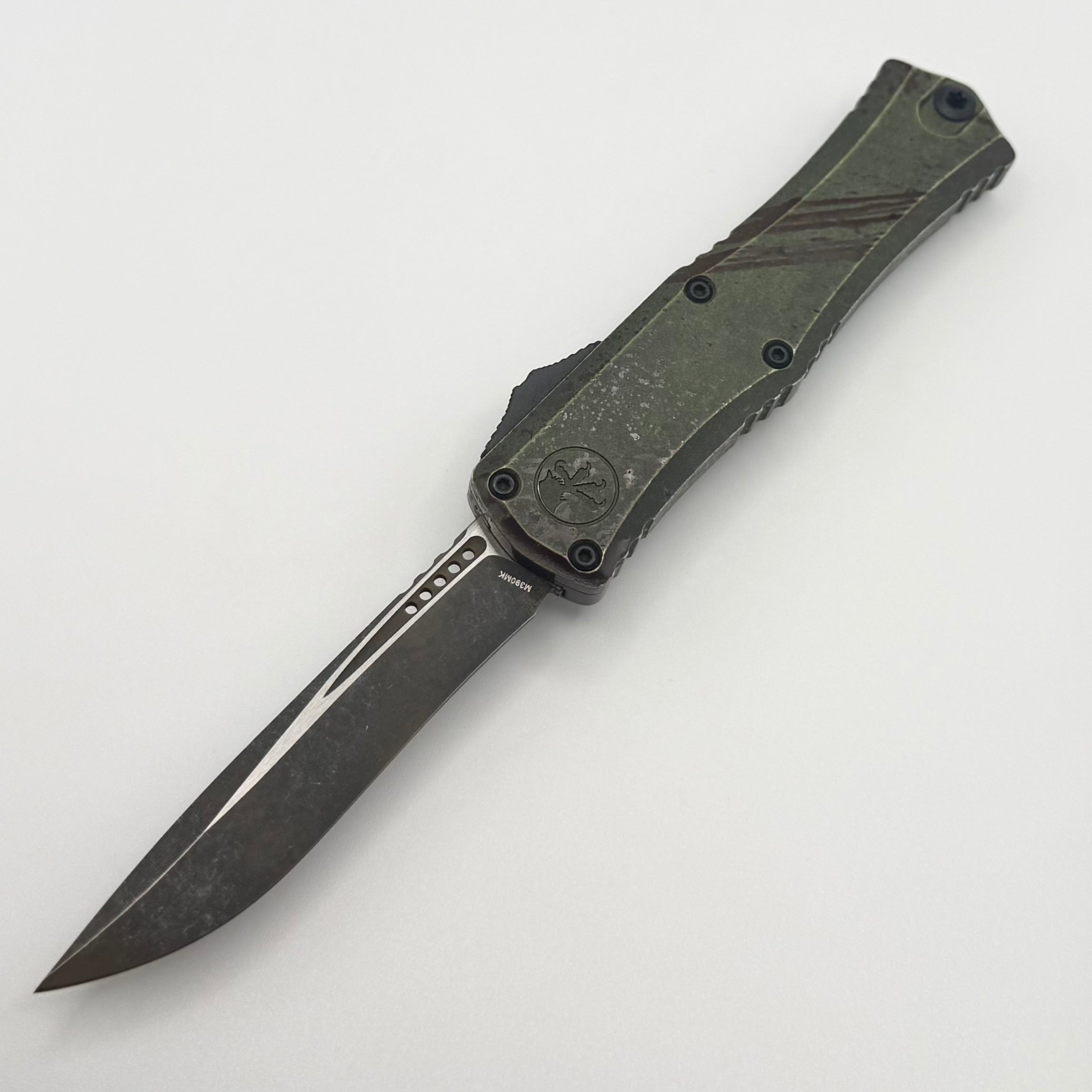 Microtech Knives Mini Hera Outbreak Recurve M390MK Signature Series 17