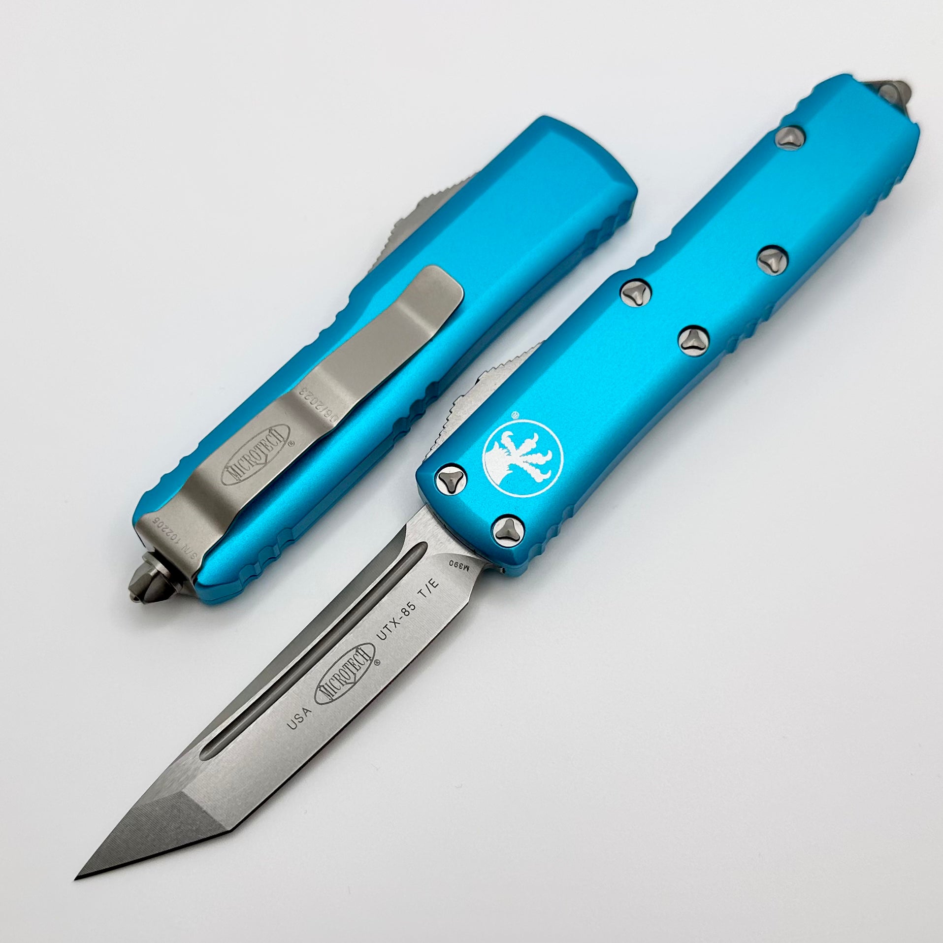 Microtech UTX-85 Tanto Stonewash Standard & Turquoise 233-10TQ