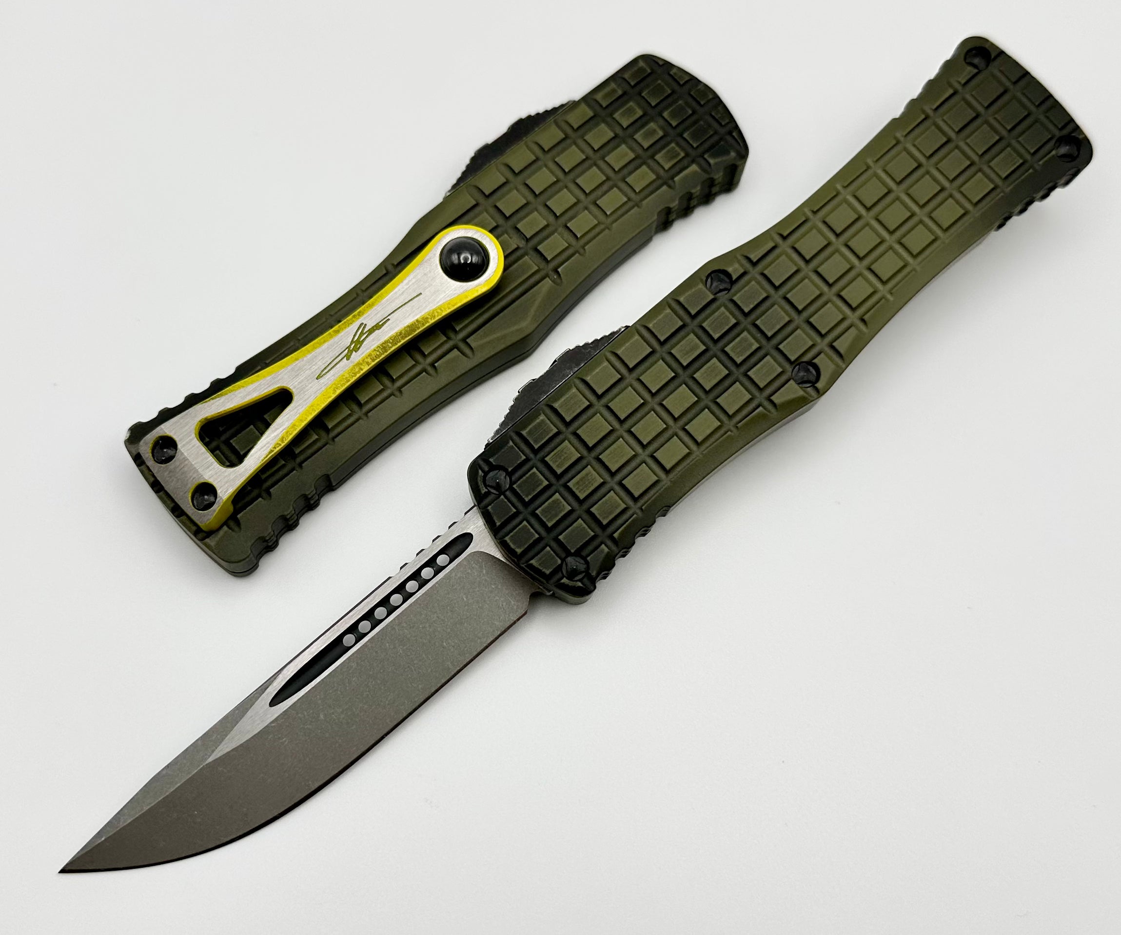 Microtech 703-10APFRGS Hera S/E - Green Frag Handle - Apocalyptic Blade -  Signature Series - DLT Trading