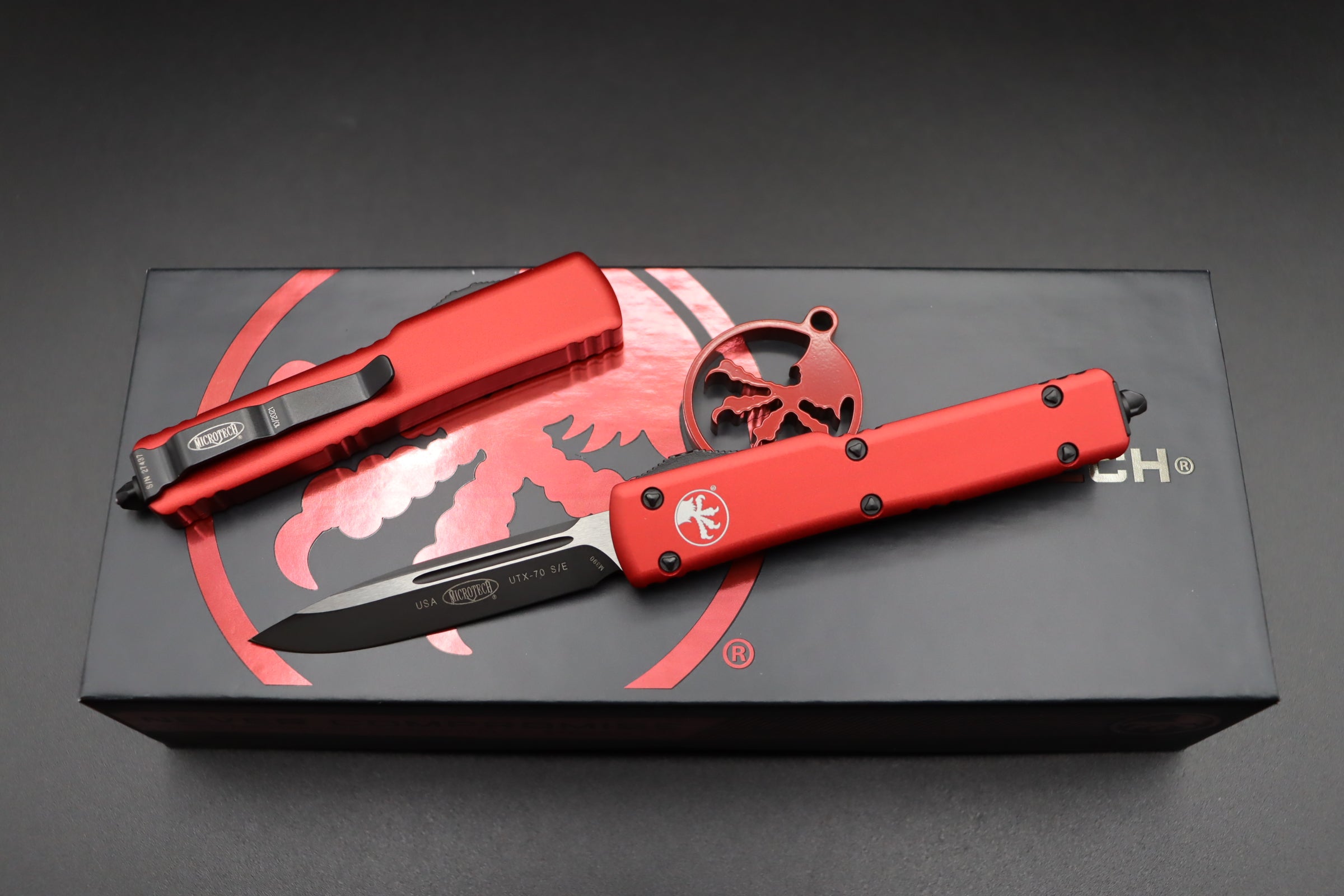 ＴＡＫＥＮ　X1 パワーハンドル　レッド/ブラック　未使用 Microtech UTX-70 S/E Black Standard Red 148-1RD