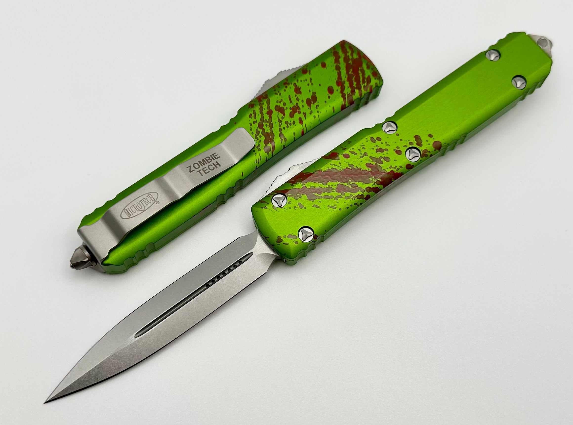 Microtech Ultratech Double Edge Zombie Tech Stonewash Standard 122-10Z Microtech Ultratech Double Edge Zombie Tech Stonewash Standard 122-10Z