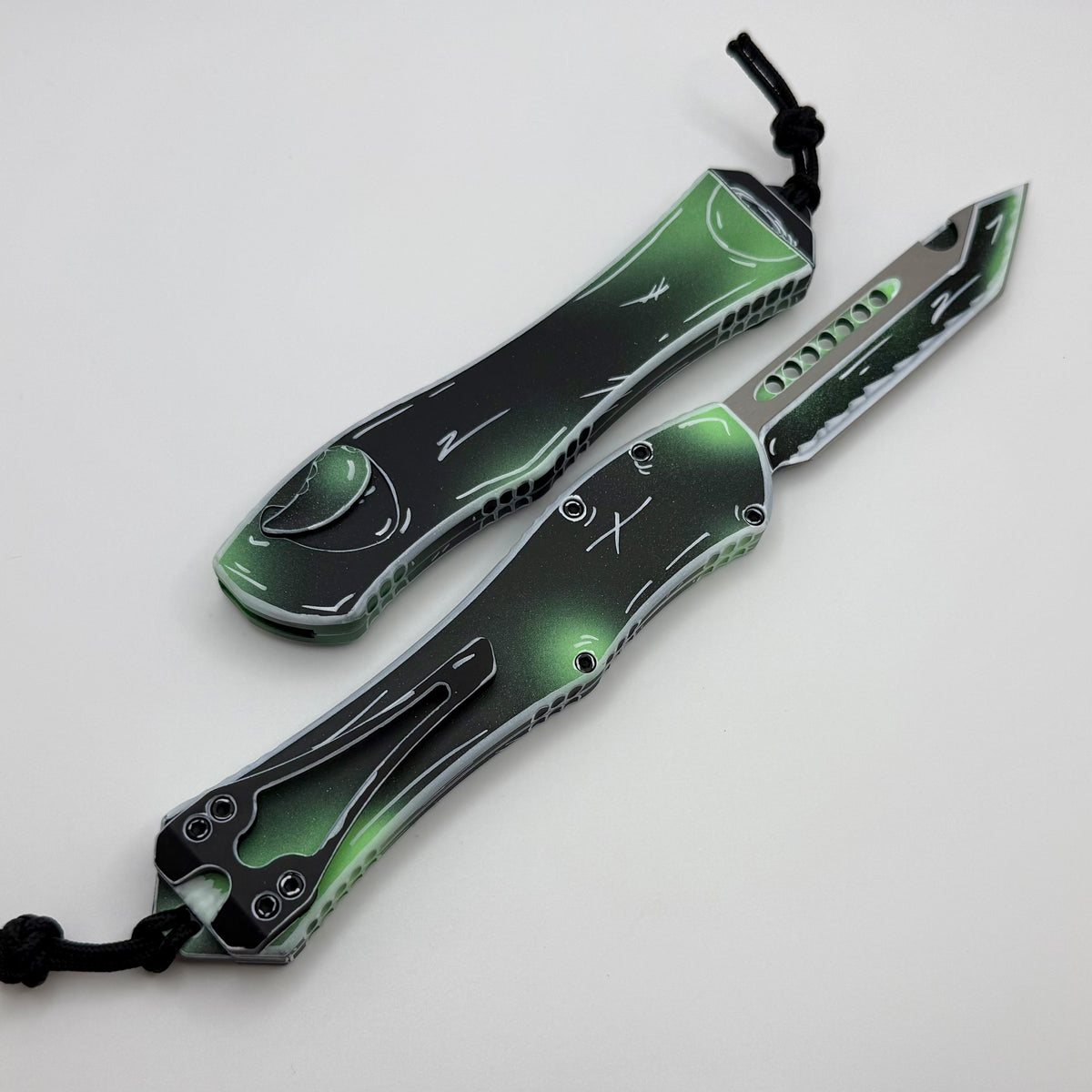 Heretic Hydra V4 Negative Cel Shade Toxic Green w/ Aluminum Handle & T