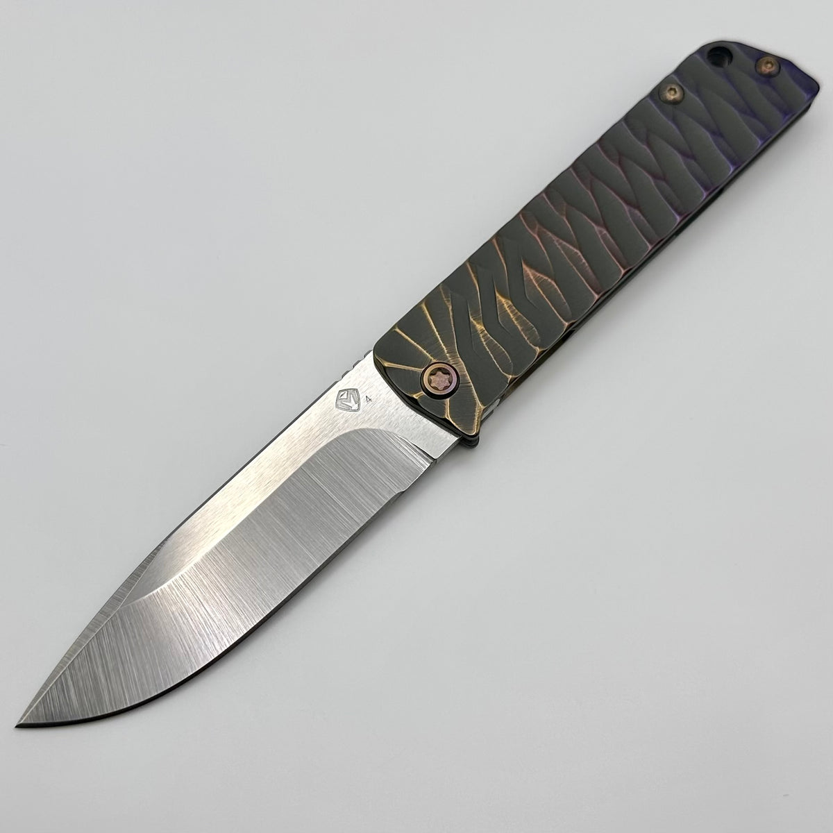 Medford Antik Front Flipper Tumbled S45 Drop Point & Bronze/Violet Pre