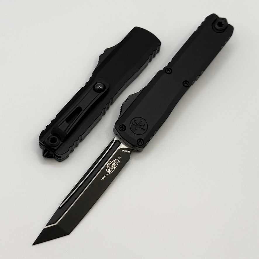 ※※ユッキー※※ Microtech UTX-70 Gen IV w/ Black Handle & Black T/E M390MK 11494-1T