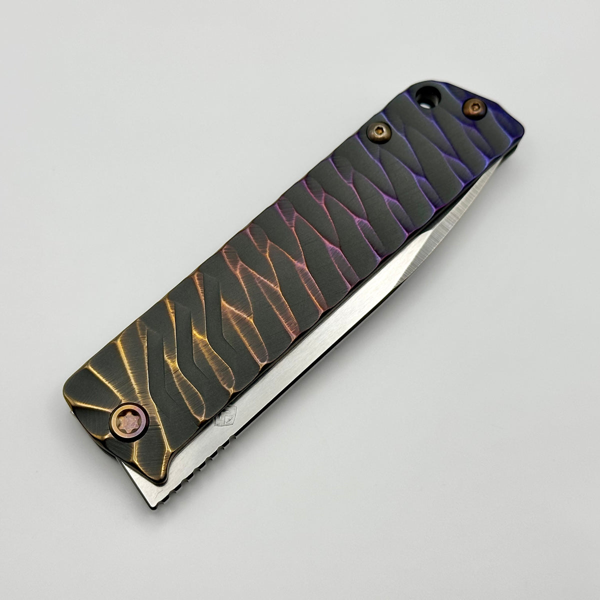 Medford Antik Front Flipper Tumbled S45 Drop Point & Bronze/Violet Pre