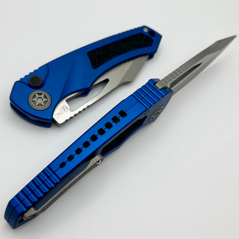 Heretic Knives Pariah M/A Button Lock Blue Aluminum Handles w/ Battleworn MagnaCut H046-5A-BLU