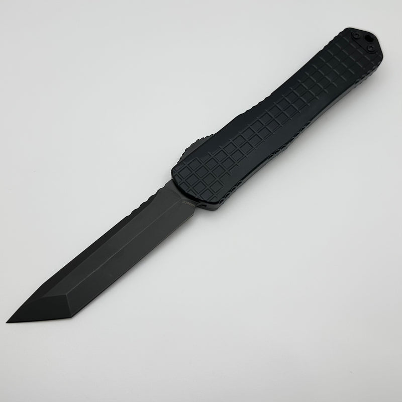 Heretic Knives Manticore X Black Frag Handle & DLC Tanto MagnaCut H031-6A-T Pre Owned