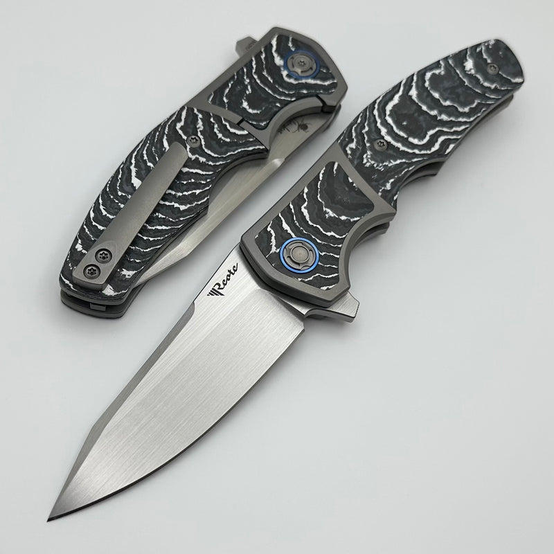 Reate Knives Mini Crossroads w/ Crosscut White Storm Carbon Fiber Inlays & Satin M390