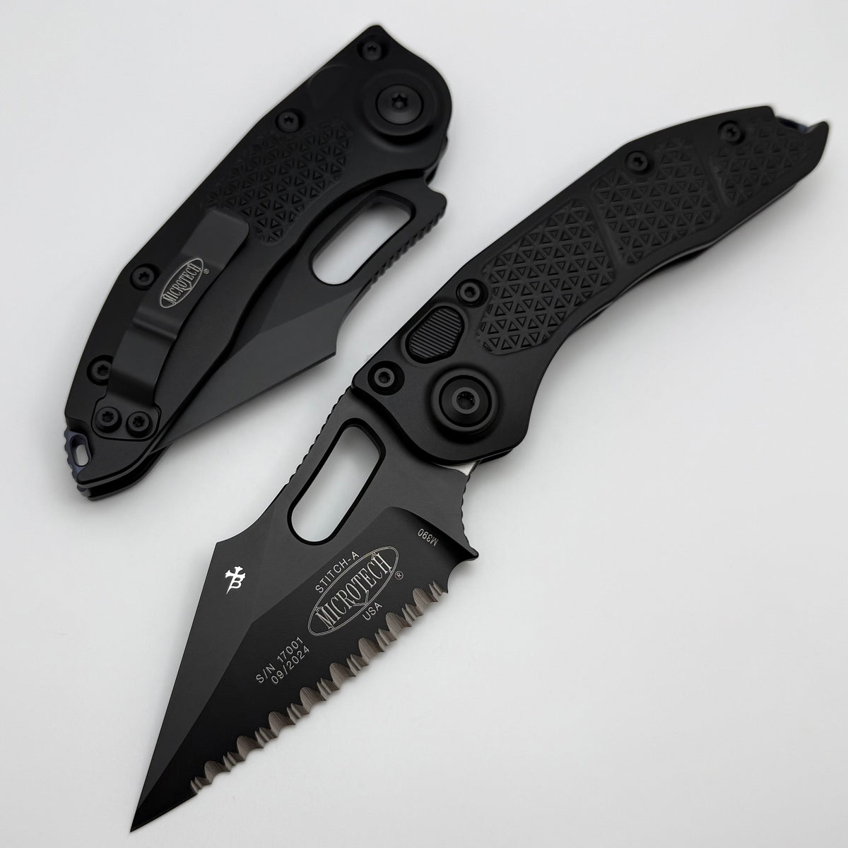 Microtech Borka Stitch S/E Full Serrated Black Standard w/ Blue Titani