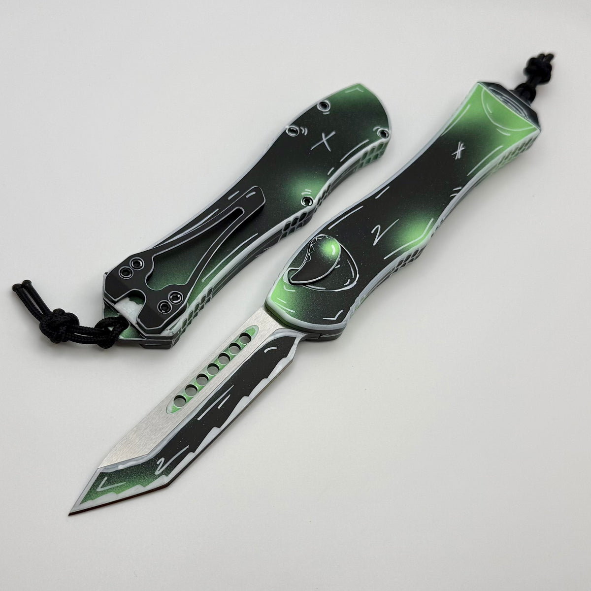 Heretic Hydra V4 Negative Cel Shade Toxic Green w/ Aluminum Handle & T