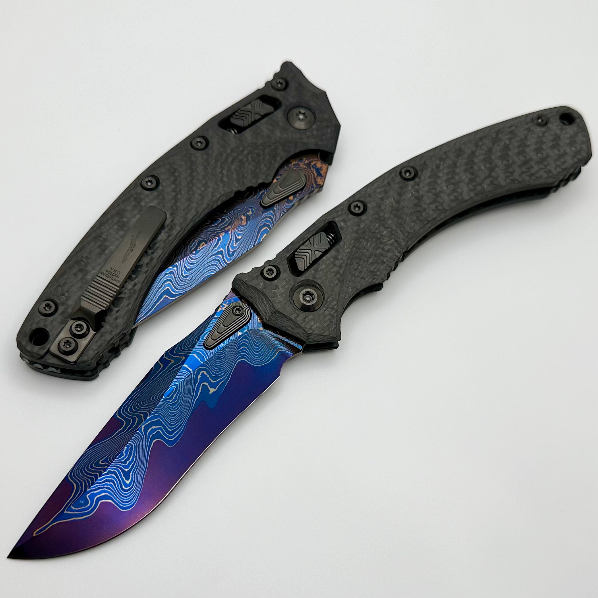Microtech Knives Amphibian RAM-LOK Baker Forge Blued Chevron Elite Cop