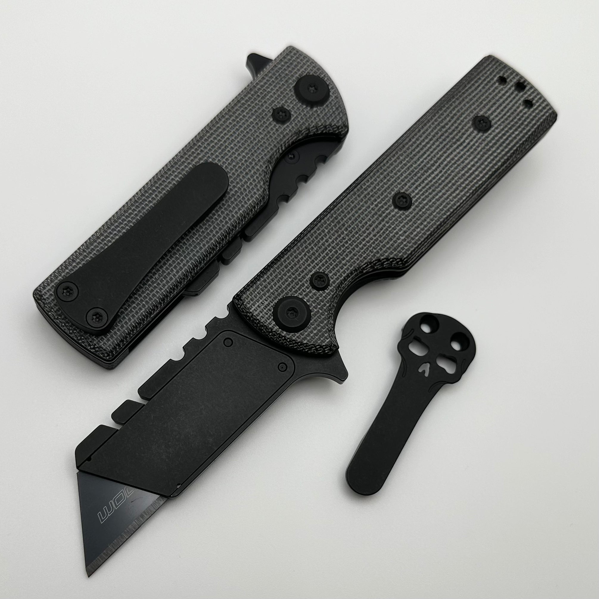 Chaves CHUB Flipper Blackout w/ Black Micarta & Utility Blade - Blue L