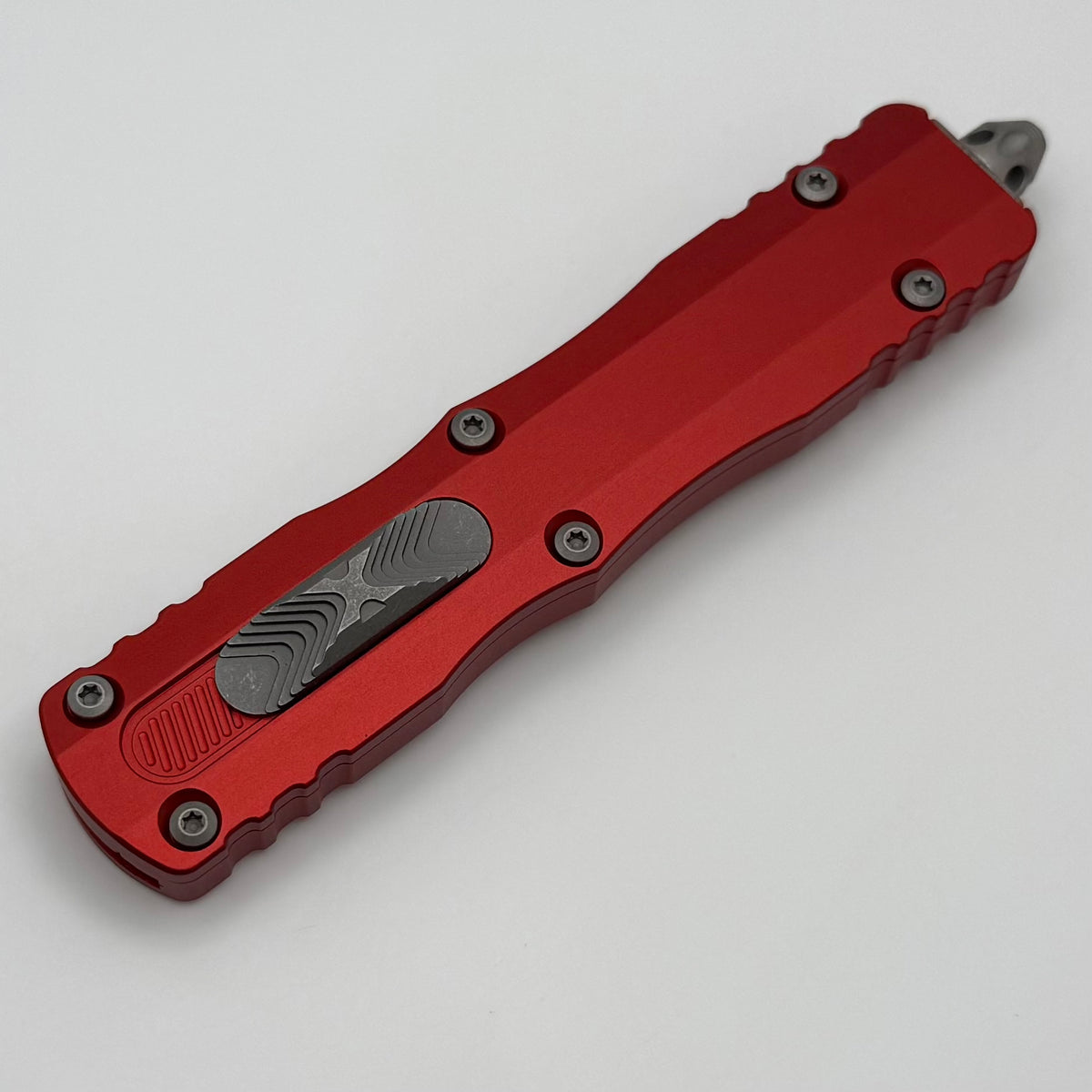Microtech Dirac Delta D/E Apocalyptic Full Serrated w/ Red Handle 227-