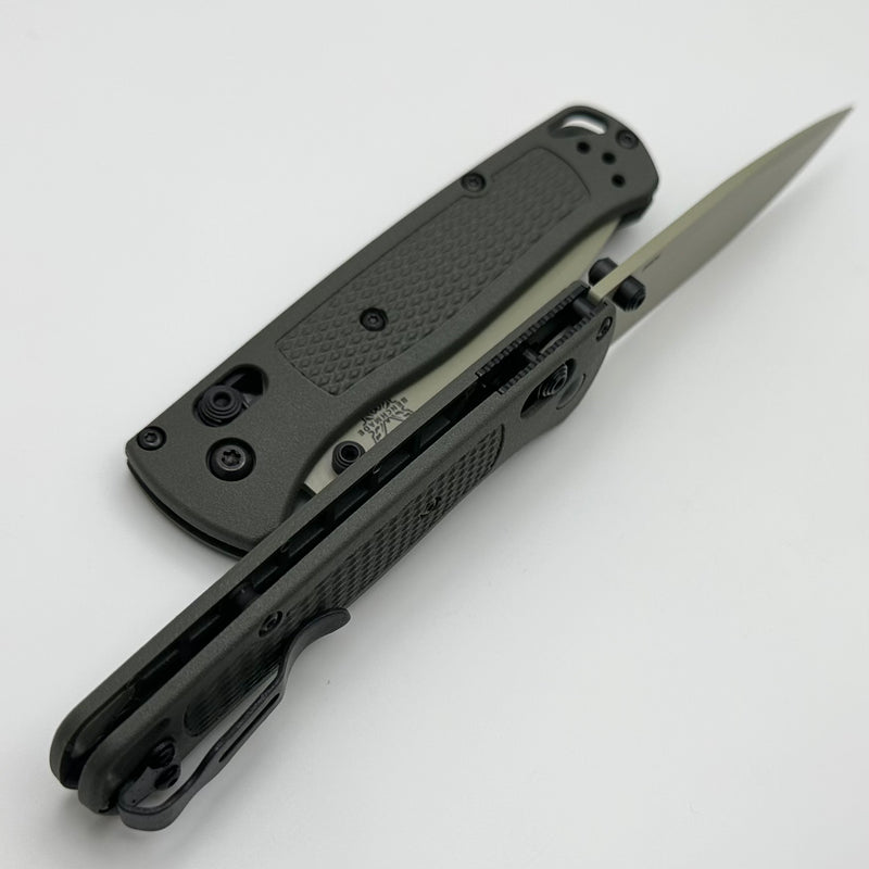 Benchmade Bugout Dark Olive Grivory & Desert Verde Cerakote S30V 535TN-11