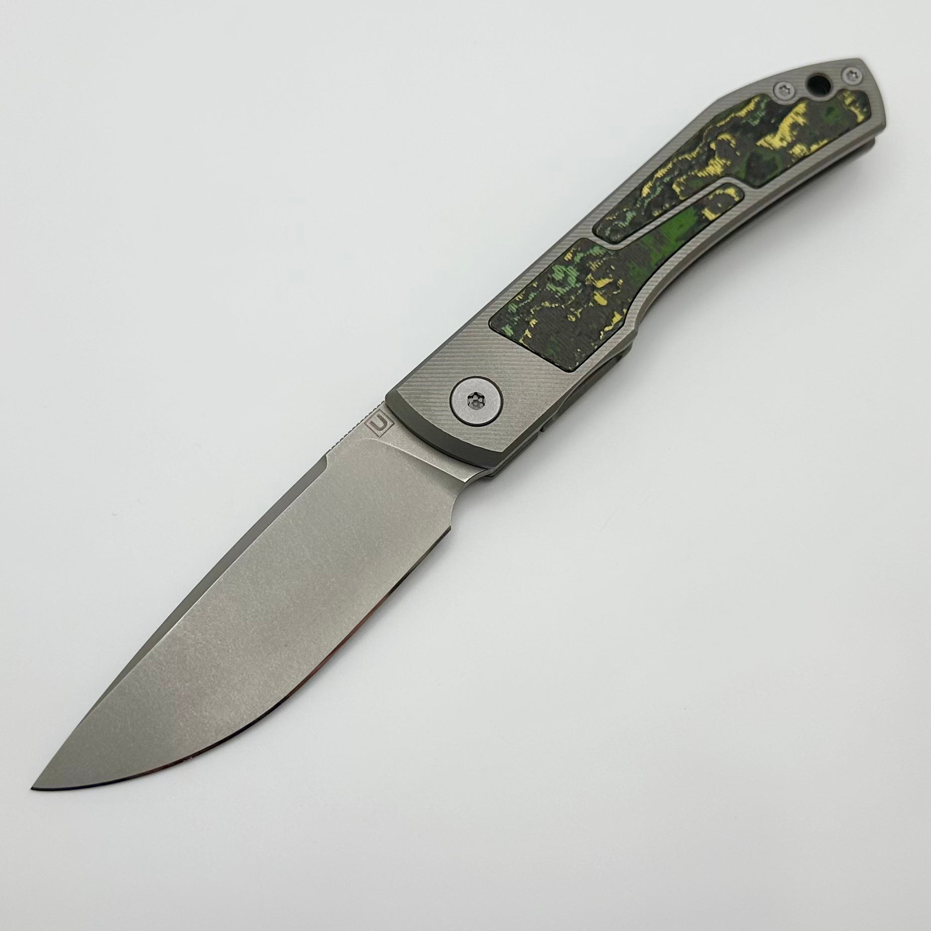 Uldanov Custom Knives Sierra w/ Milled Titanium/Toxic Storm Carbon Fib