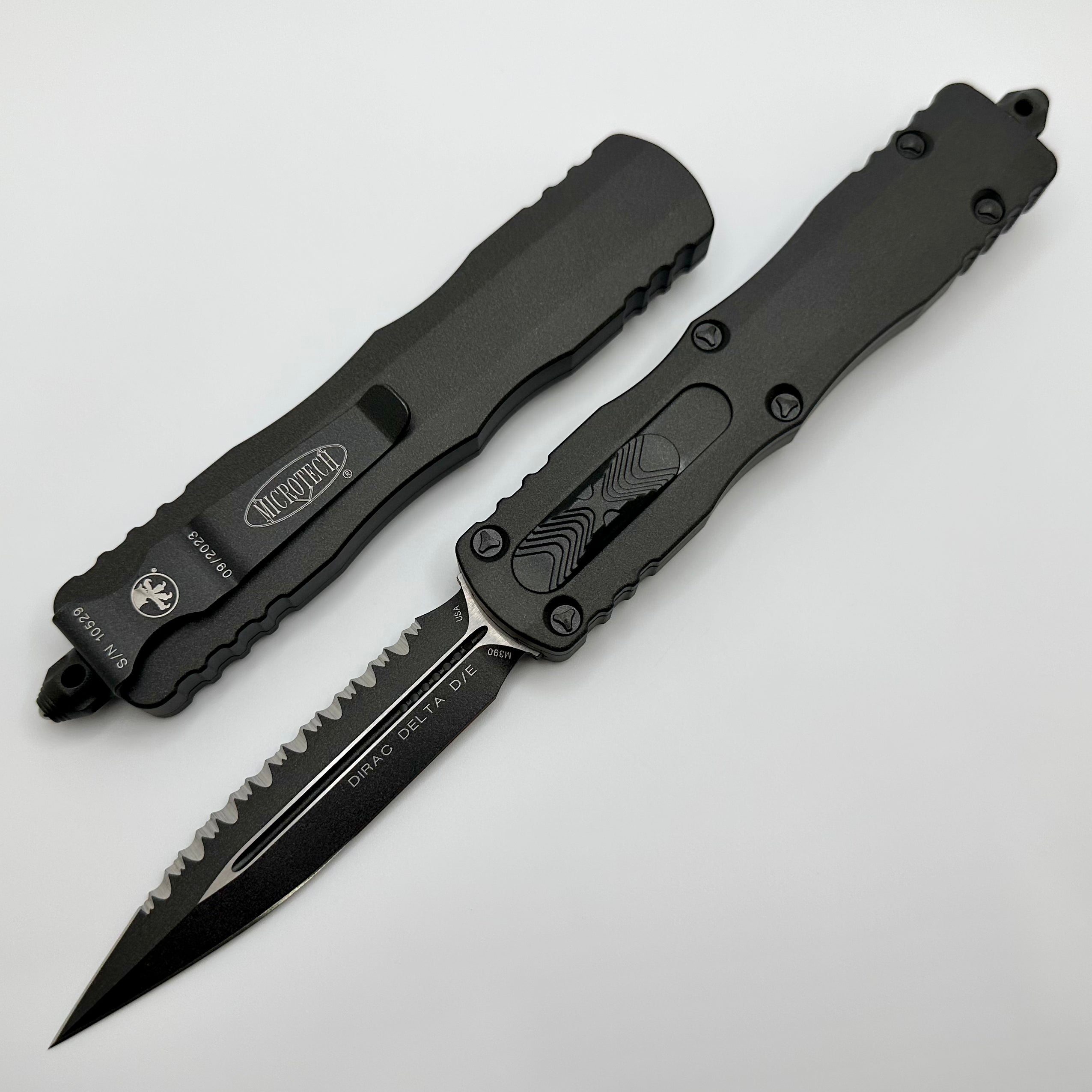 Microtech Dirac Delta Double Edge Full Serrated Cerakote DARK TUNGSTEN