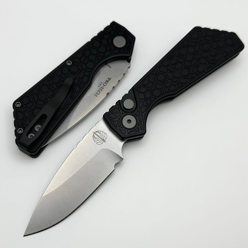 Discontinued Pro-Tech PT Plus Black Gridlock Aluminum Handle w/ Blasted Hardware - Black Clip & Stonewash MagnaCut Blade PT205-Gridlock