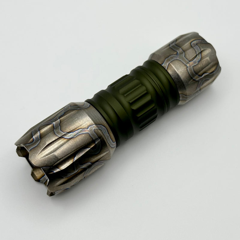Heretic Knives Hyperion Flashlight Flamed Titanium Ends/Pocket Clip w/ OD Green Aluminum Barrel H090-GRN-FTI