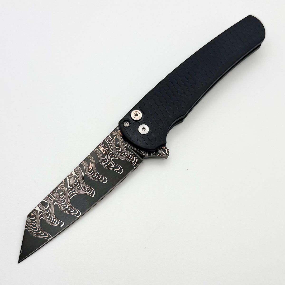 Pro-Tech Malibu Black Dragon Scale Handle & Baker Forge Coppermai Ripp