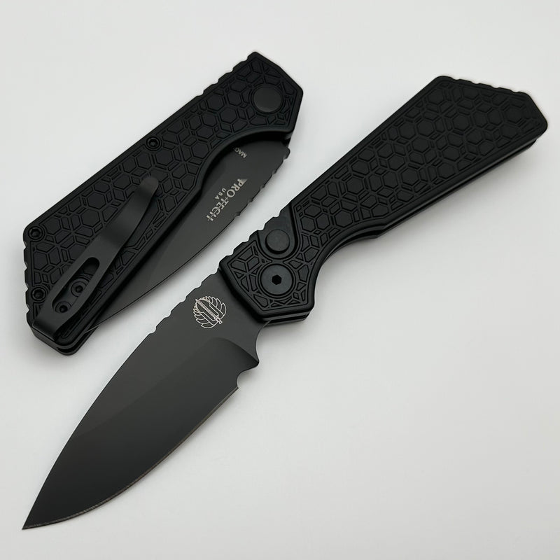 Pro-Tech PT Plus Gridlock Black Aluminum Handle w/ Black Hardware & DLC MagnaCut Blade PT207-Gridlock