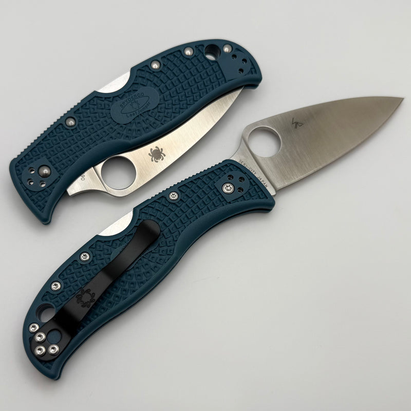 Discontinued Spyderco Leafjumper Blue FRN Handles w/ K390 C262PBLK390