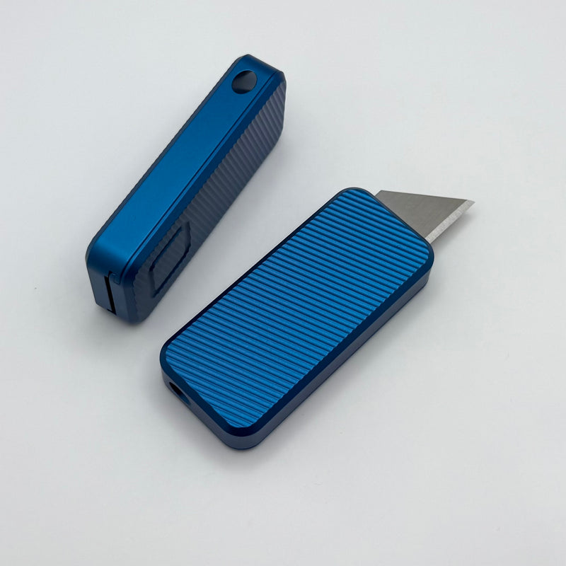 Rivery Manufacturing Zero File Pattern Aluminum Cad Lab Blue w/ Changeable Razor Blade