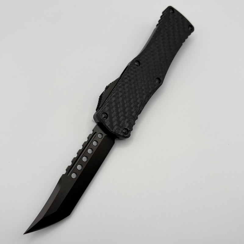 Pre-Owned Microtech Hera Hellhound DLC w/ Carbon Fiber Top Signature Series 919-1DLCTCFSH