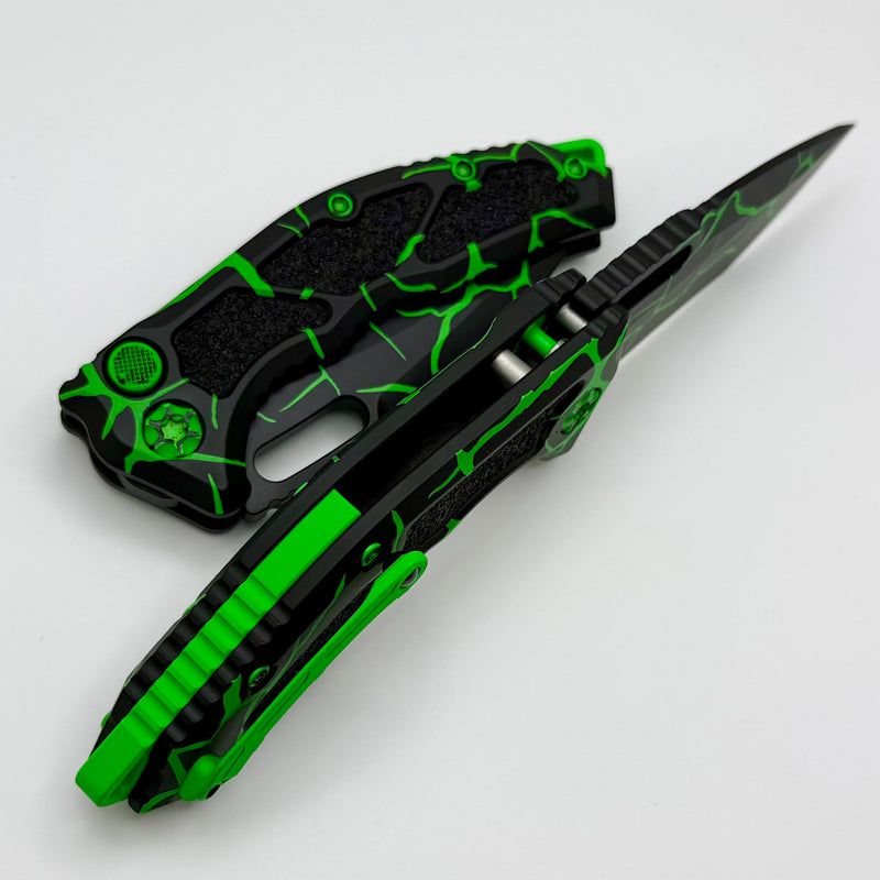 Heretic Knives Medusa Magma Toxic Green w/ Recurve MagnaCut H012-MAG-TX