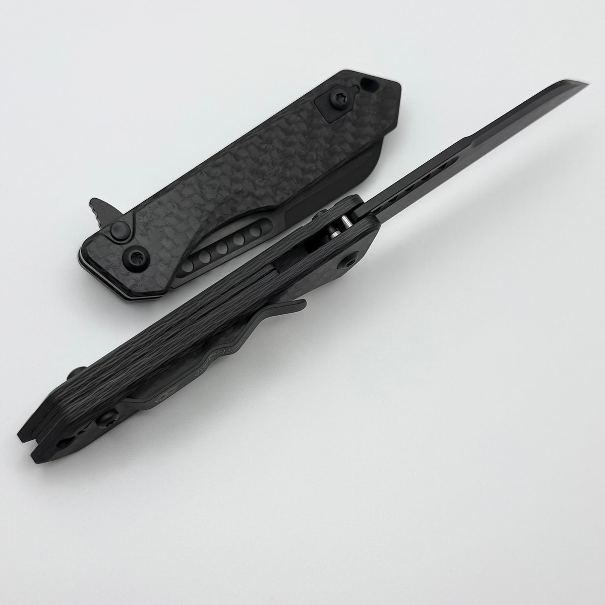 Heretic Knives M/A Jinn Flipper w/ Carbon Fiber Handles & DLC MagnaCut
