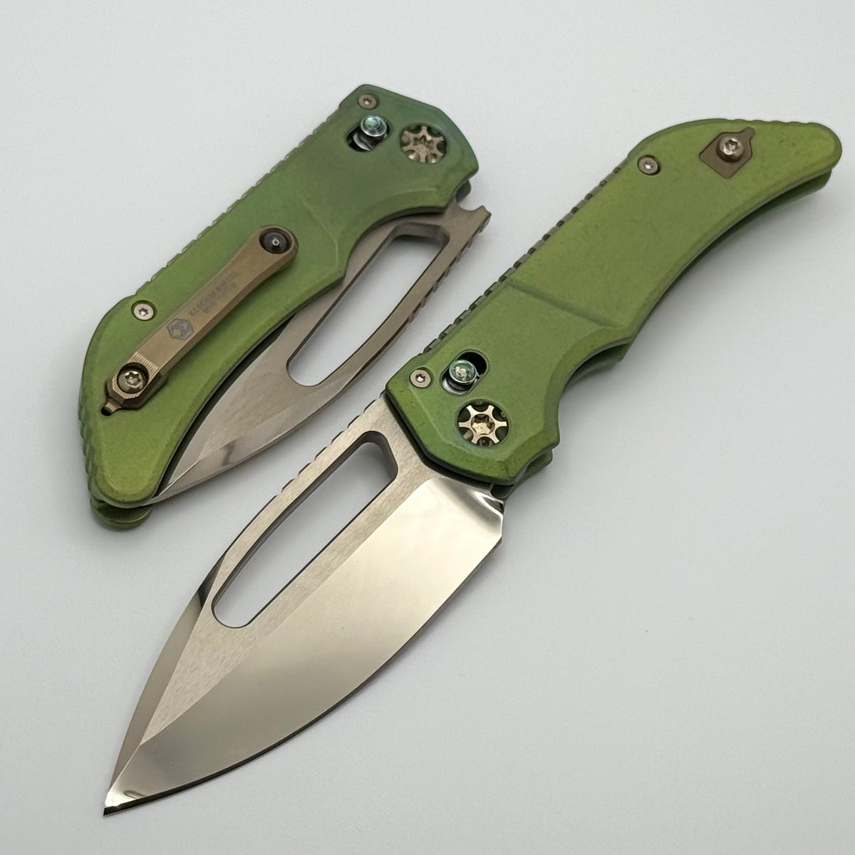 Heretic Custom Koschei Antique Green Titanium Handles & Bronze Cracked Heretic Custom Koschei Antique Green Titanium Handles & Bronze Cracked