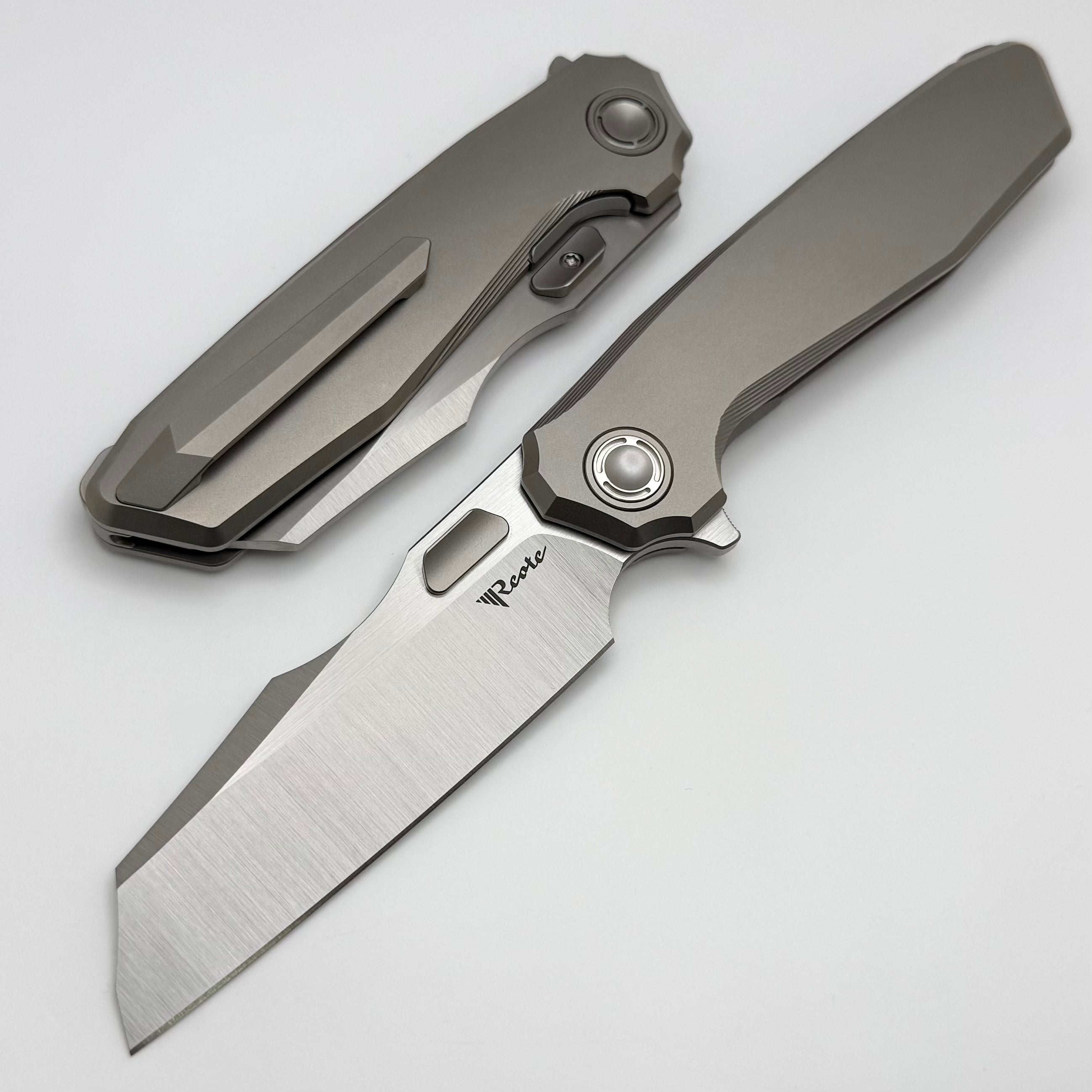 Titanium Mantis Reate Knives Mantis Titanium Handles w/ Belt Satin Elmax