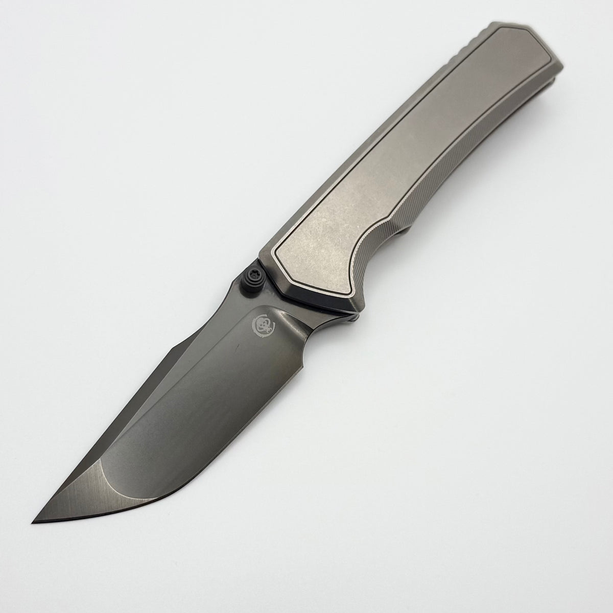 Chaves Knives Sam Tran Arison Street Bright Stonewash Titanium Integra