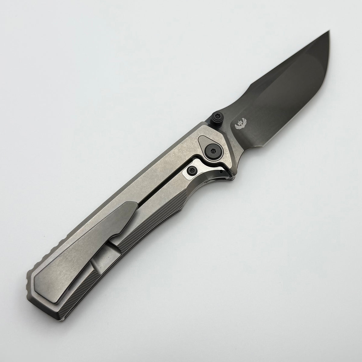 Chaves Knives Sam Tran Arison Street Bright Stonewash Titanium Integra