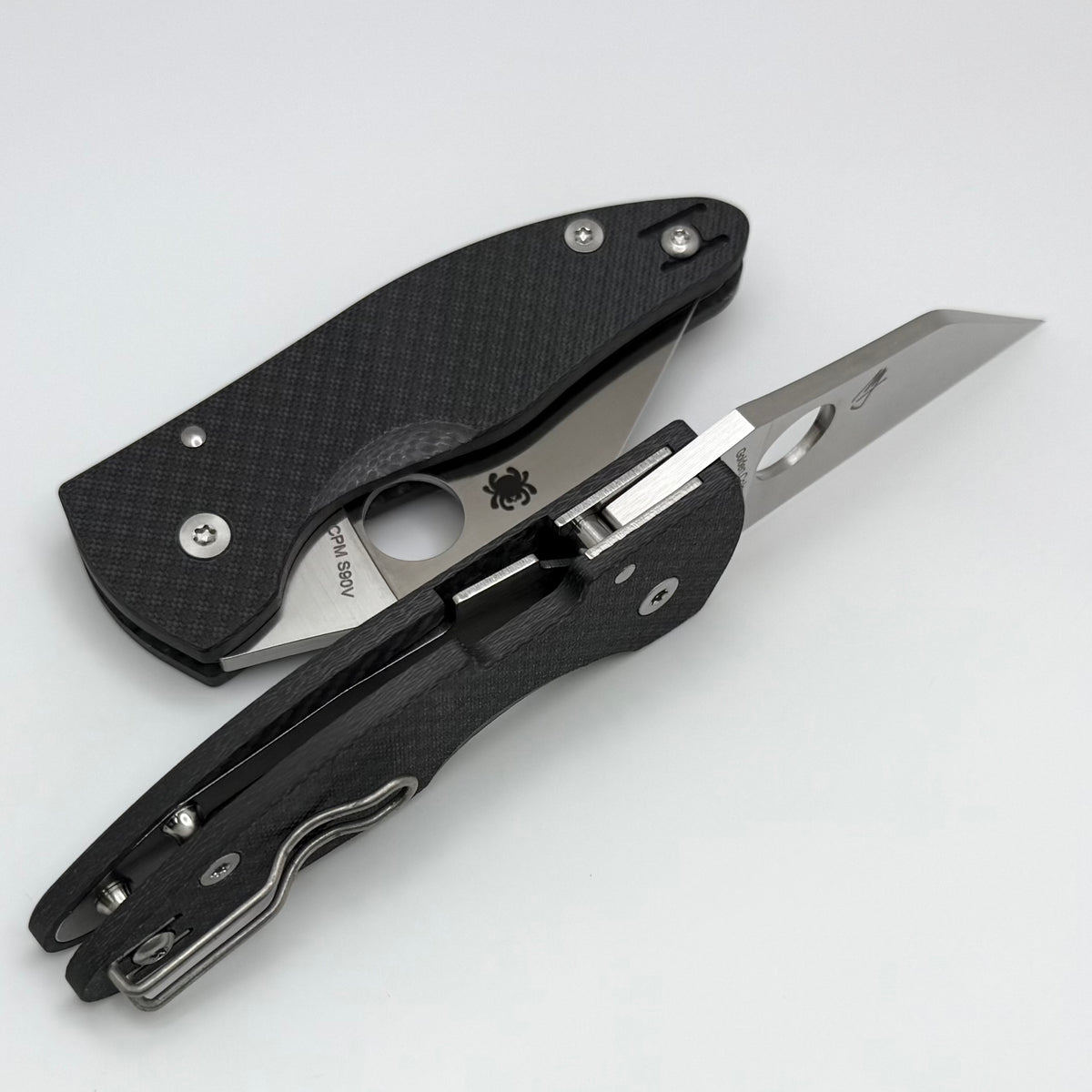 Spyderco MicroJimbo Carbon Fiber Handles & CPM-S90V Sprint Run C264CFP