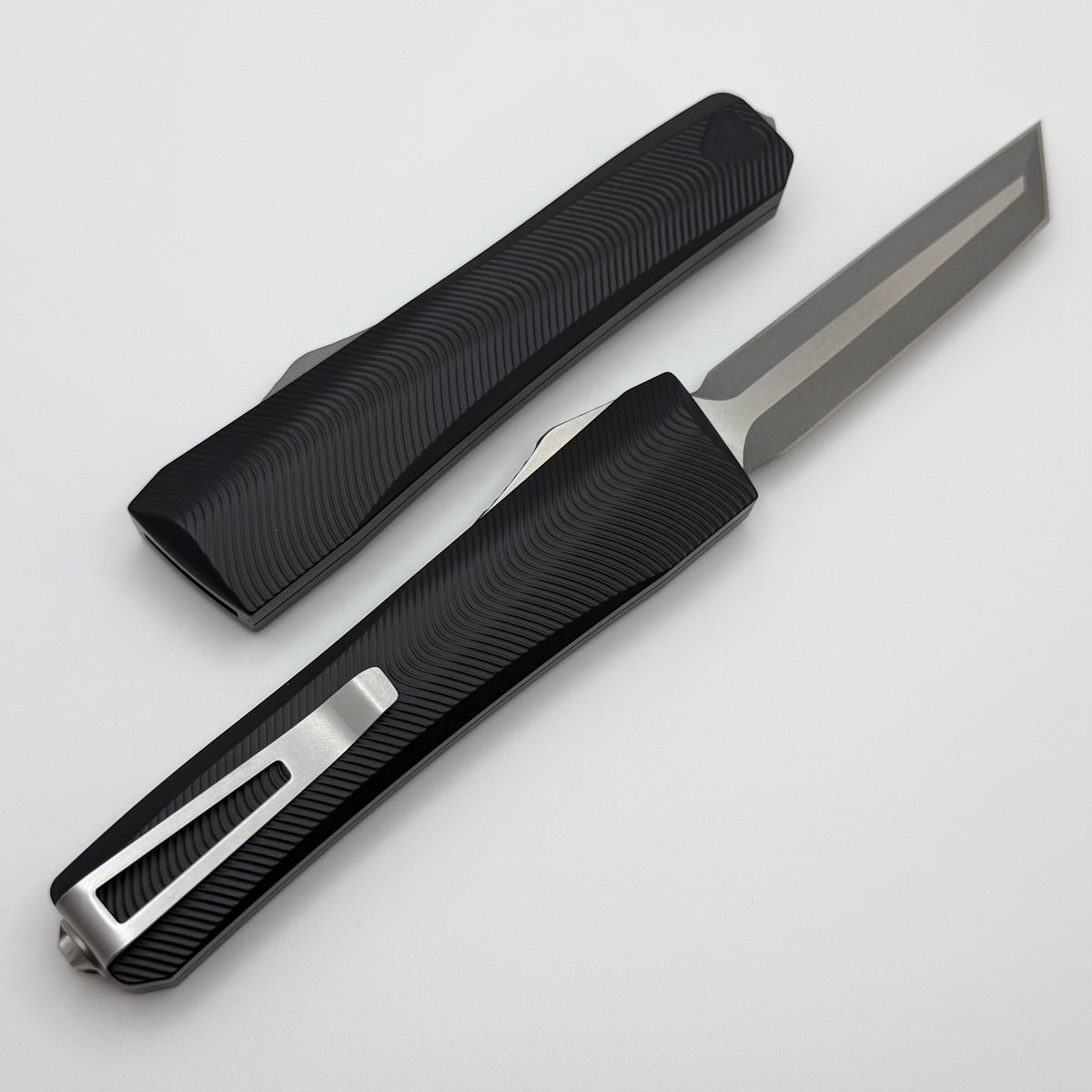 Core Edge USA 0331 Pulsar w/ Black Aluminum Handle & D/E Tanto Blasted