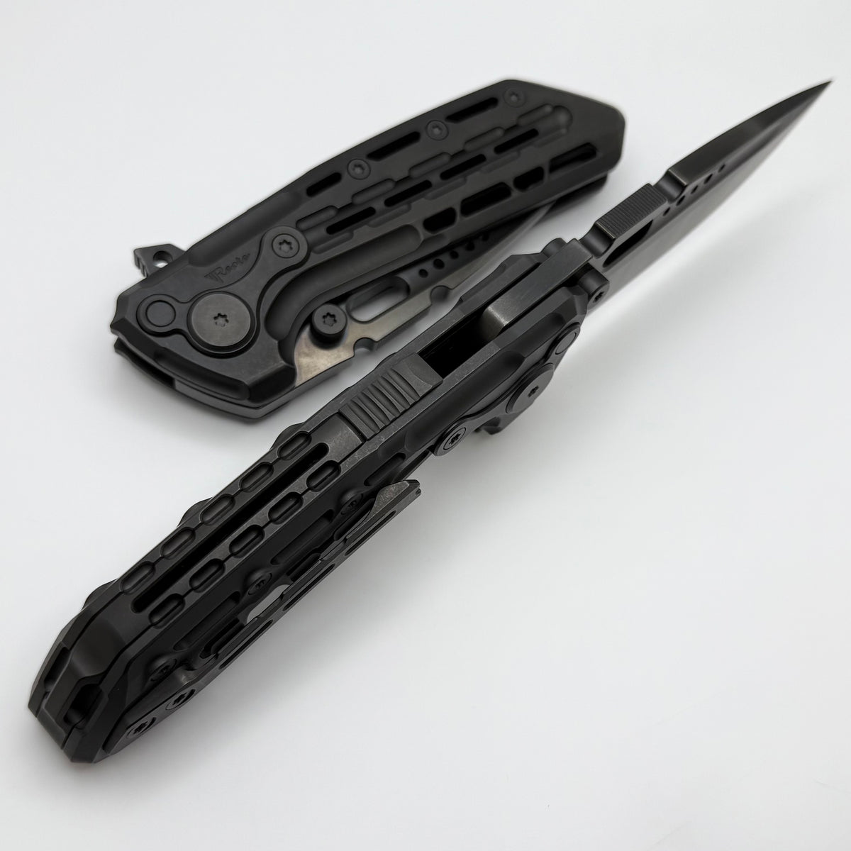 Reate Terminator-TX228 DLC Titanium Handles w/ DLC M390 Reate Terminator-TX228 DLC Titanium Handles w/ DLC M390