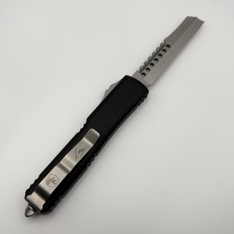 Microtech Ultratech Hellhound Razor Stonewash Standard & Black 119R-10