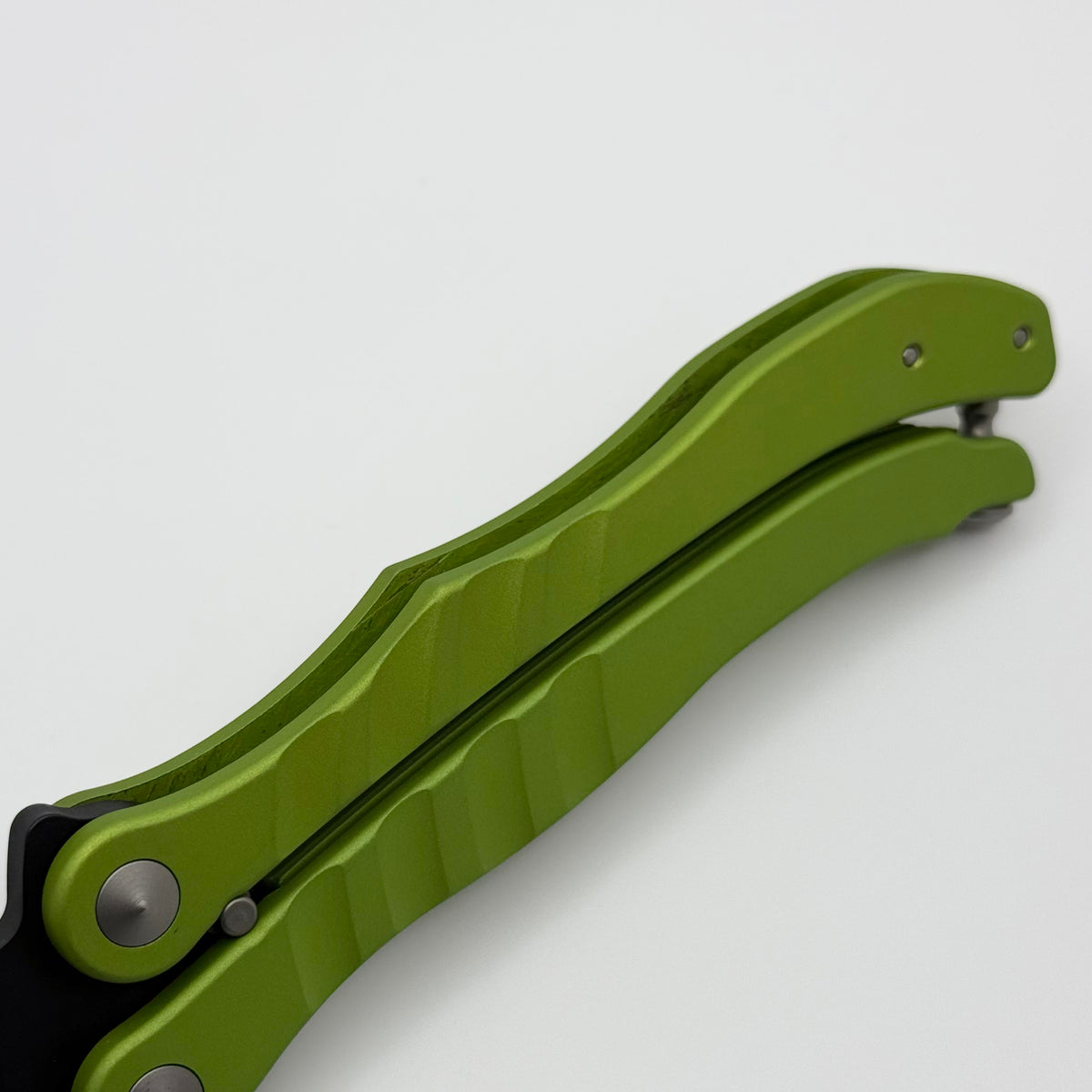Pre-Owned Microtech Metalmark Zombie Green Handles & Black Elmax 170-1