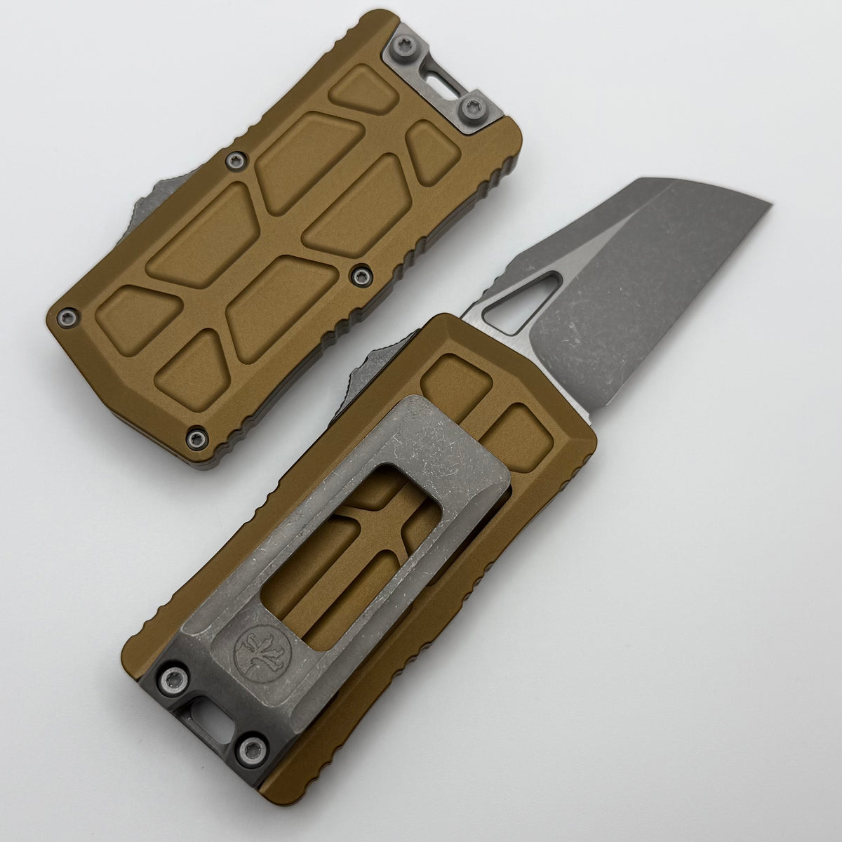 Microtech Exocet II w/ Tan Aluminum Handle & Apocalyptic Wharncliffe M
