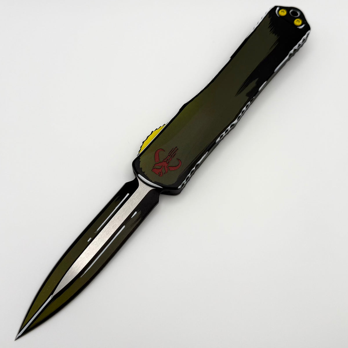 Heretic Knives Manticore X Bounty Hunter Cel Shade Green D/E (H032-CSG