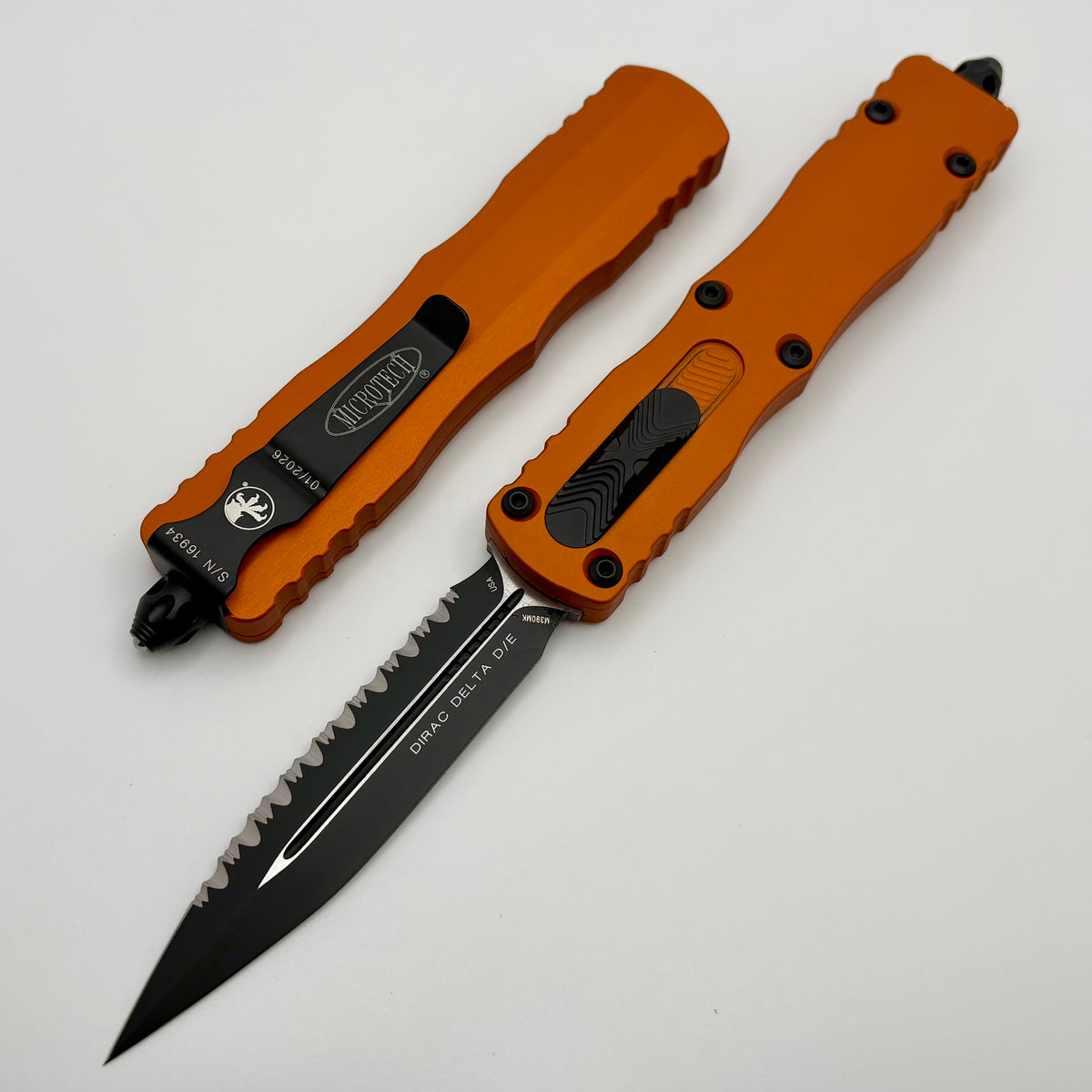 Microtech Dirac Delta Orange Tangerine Double Edge Black Full Serrated