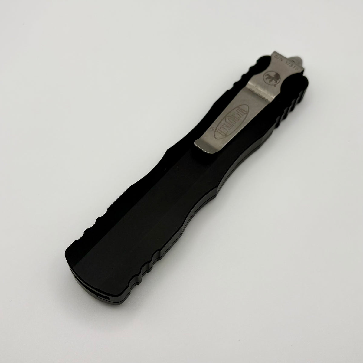 Microtech Dirac Delta D/E Full Serrated Apocalyptic w/ Black Handles 2 Microtech Dirac Delta D/E Full Serrated Apocalyptic w/ Black Handles 2